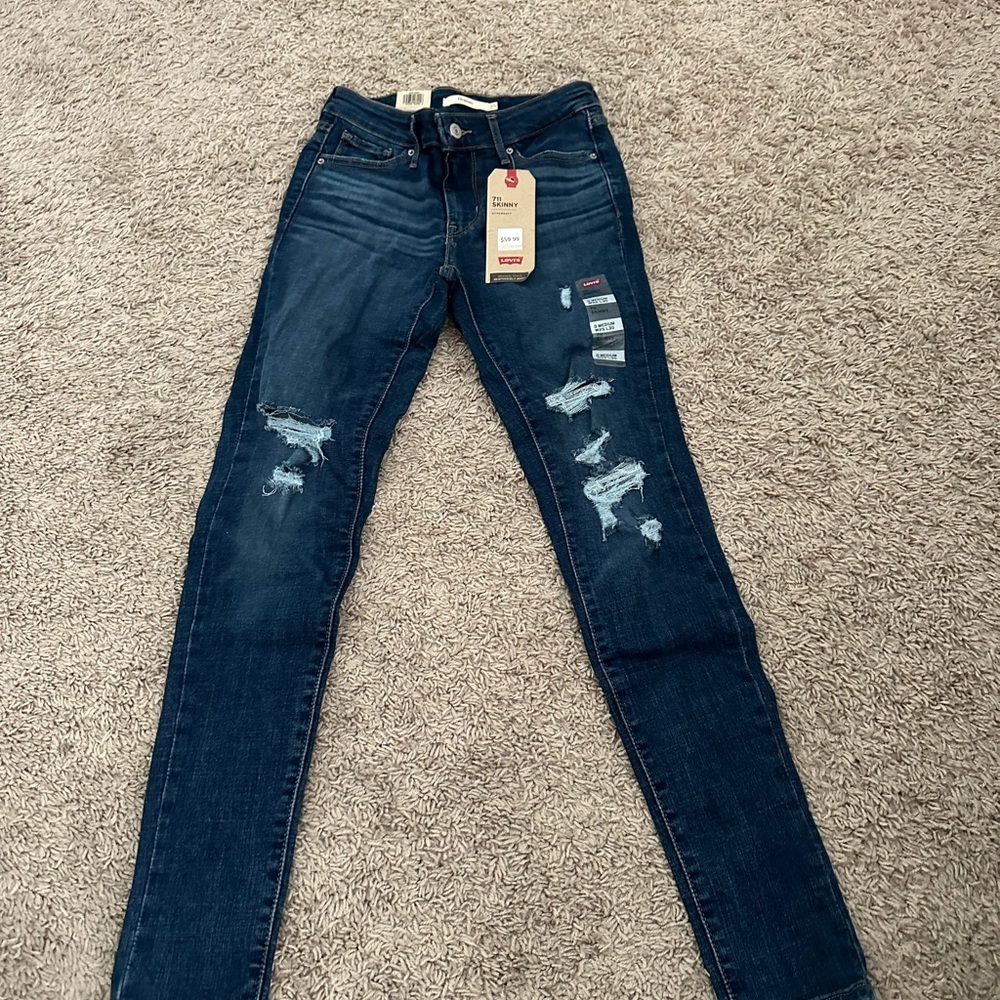 Levi jeans